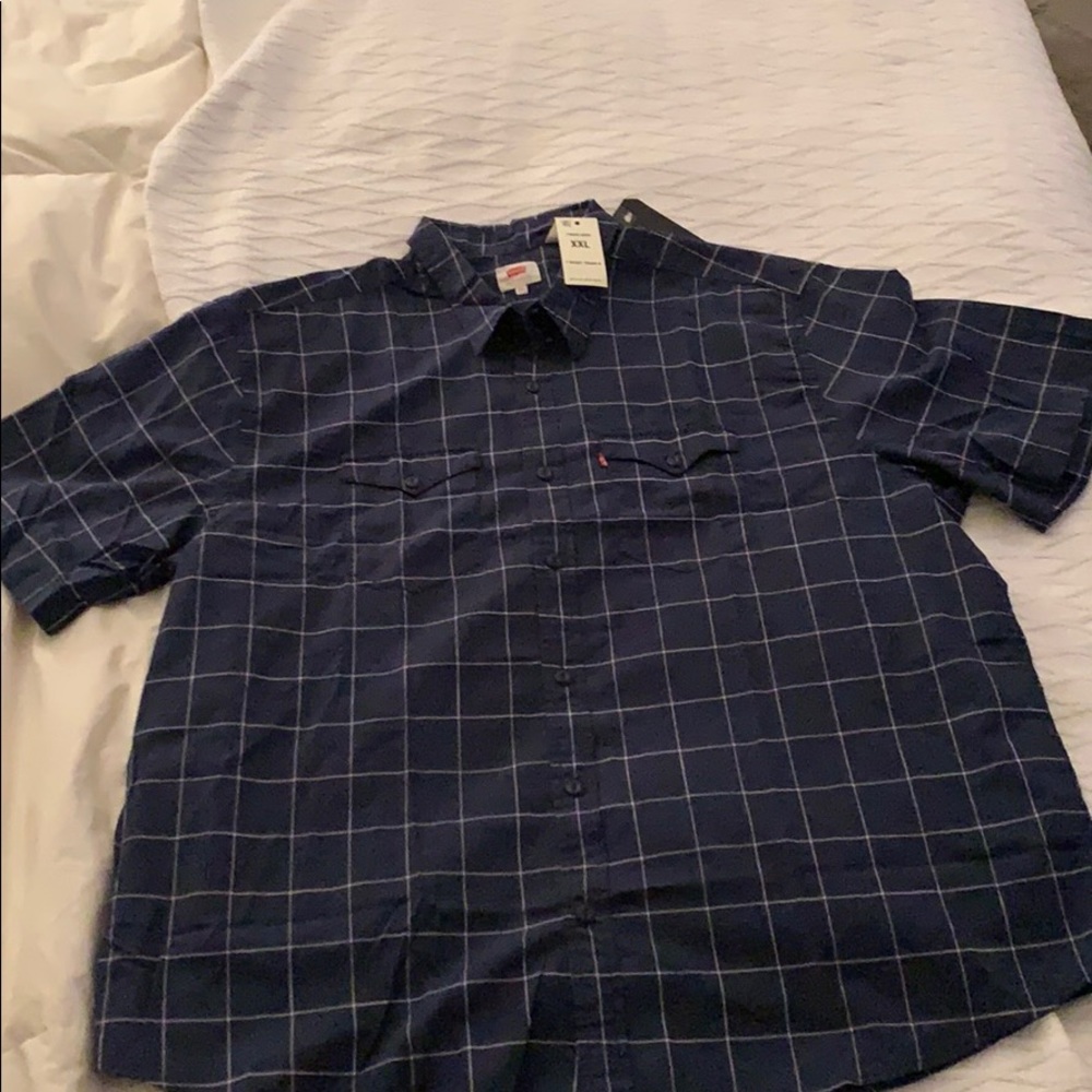 Shirt - Picture 2 of 4